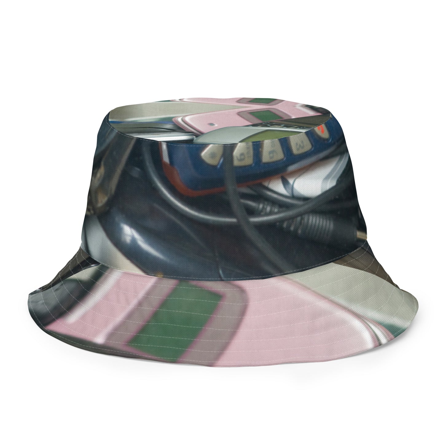 Cellular Reversible bucket hat