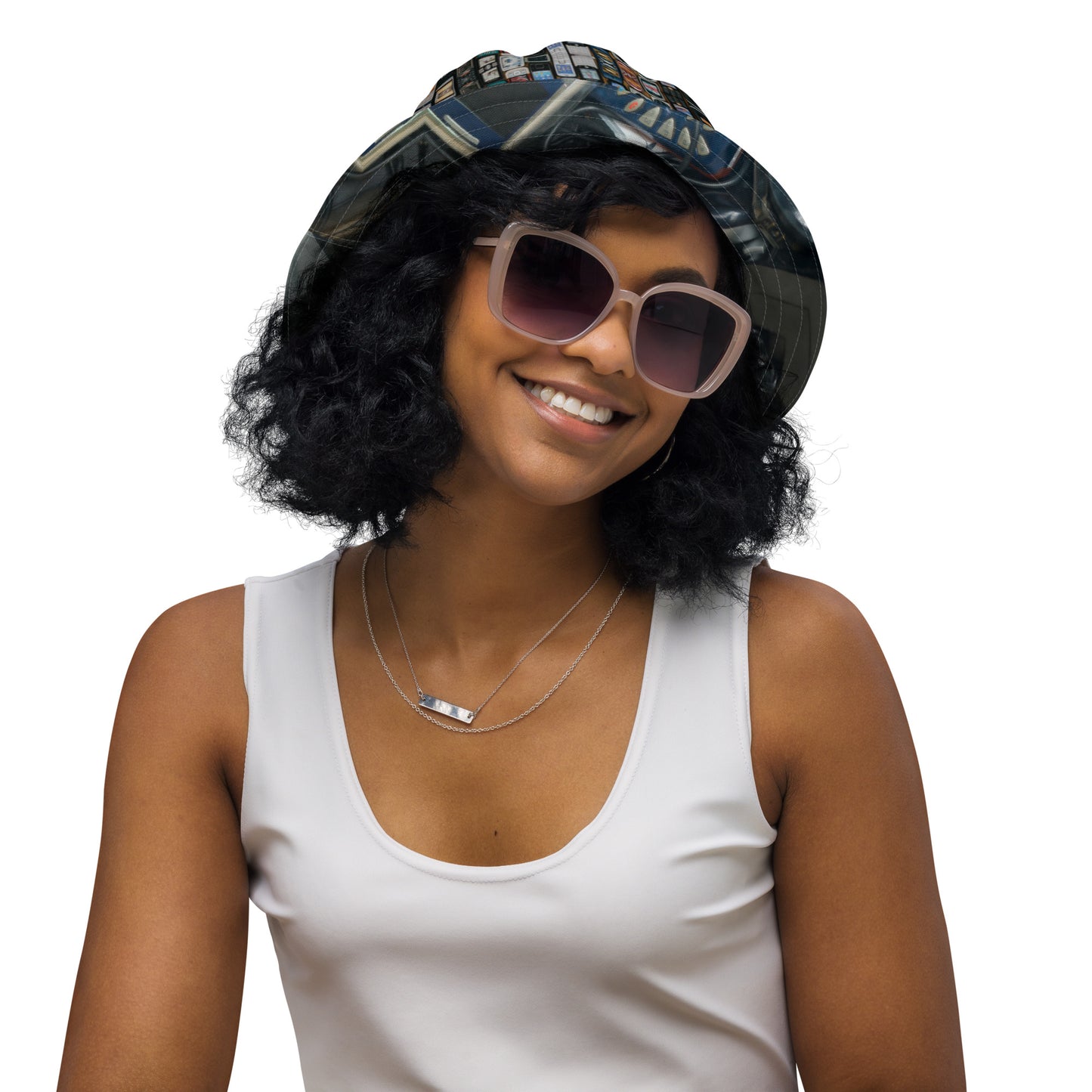 Cellular Reversible bucket hat