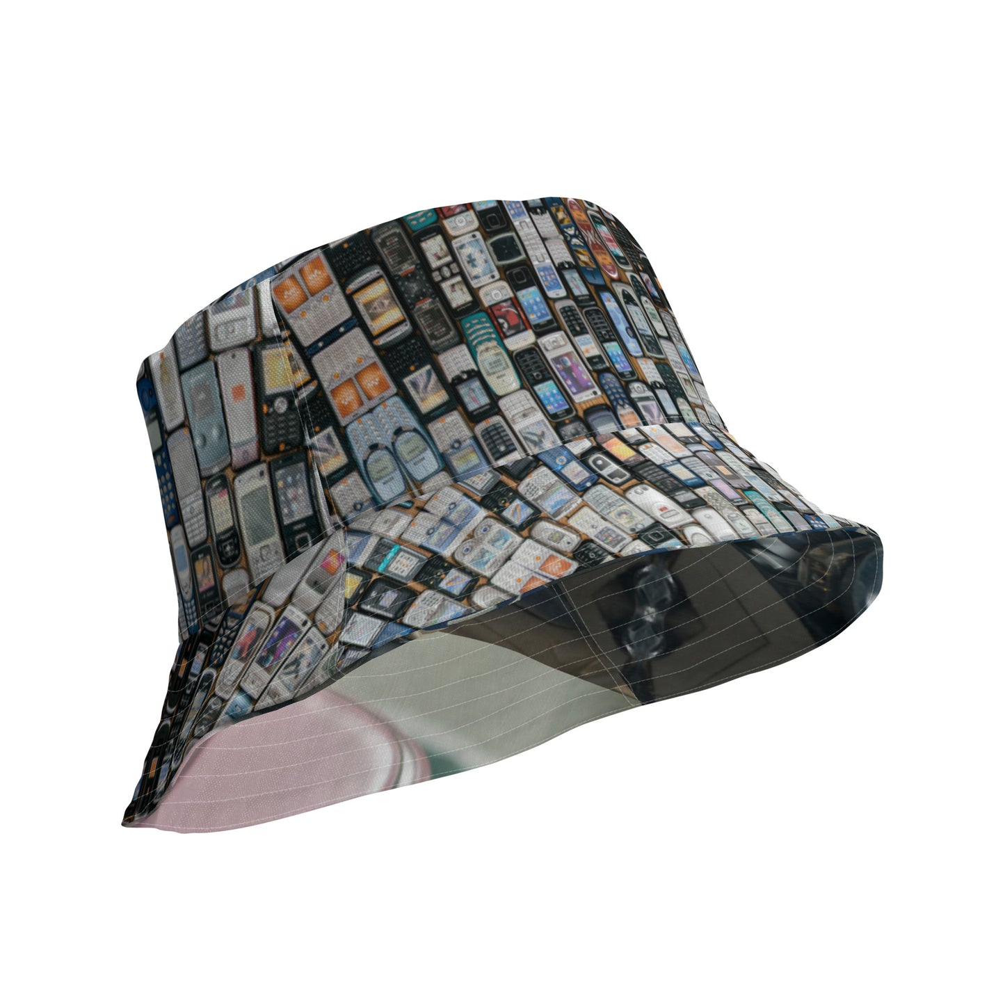 Cellular Reversible bucket hat