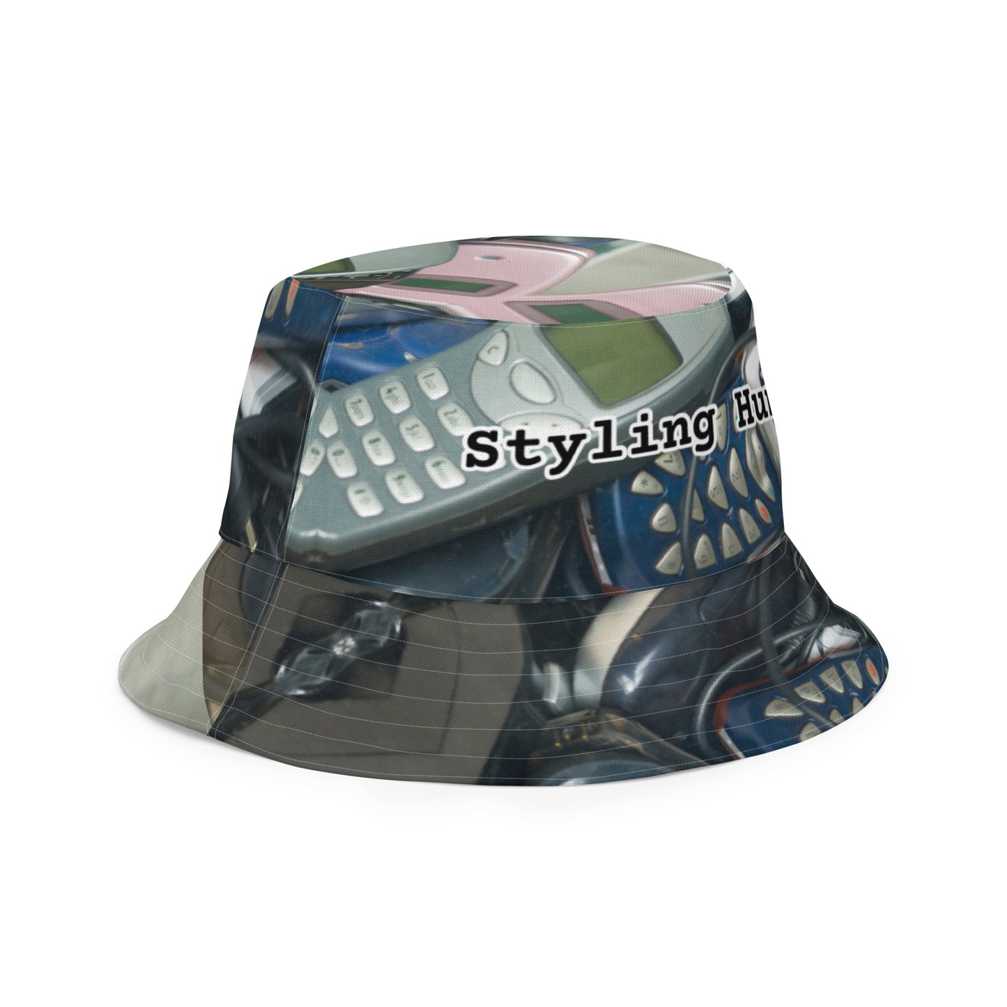 Cellular Reversible bucket hat