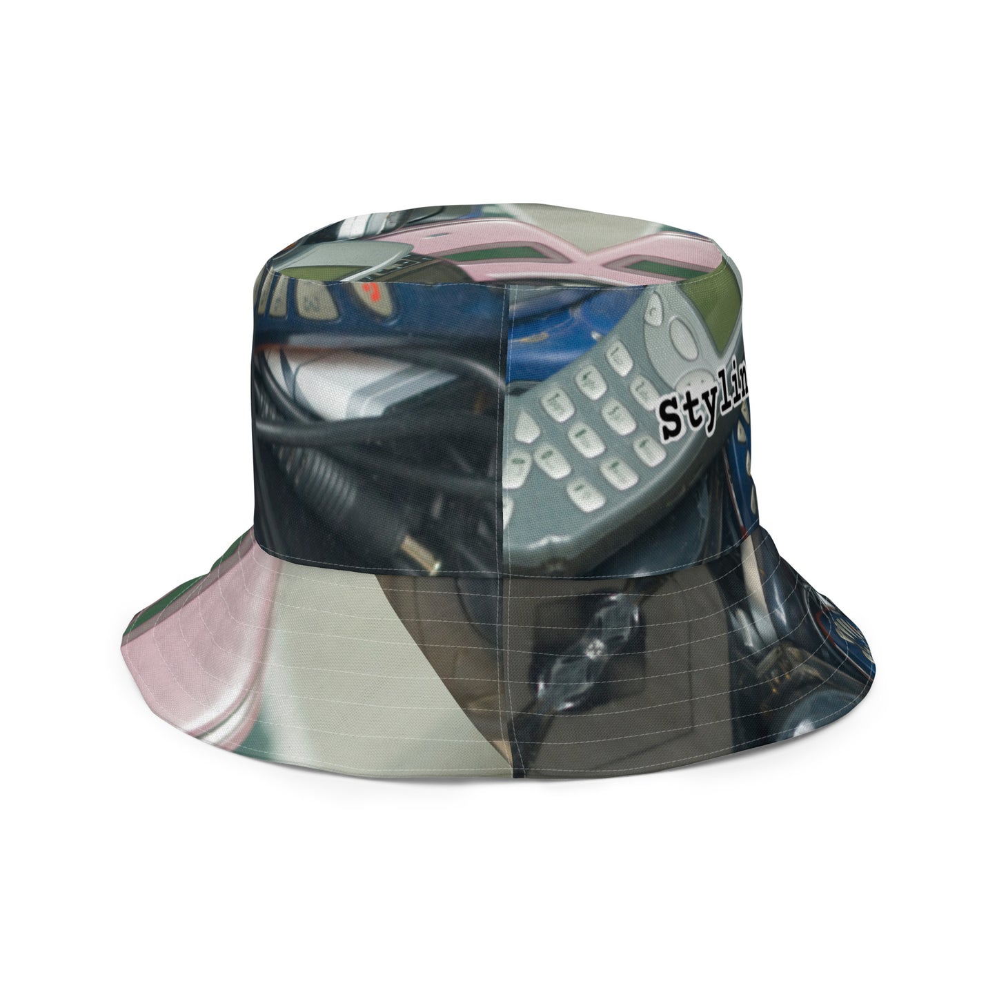 Cellular Reversible bucket hat